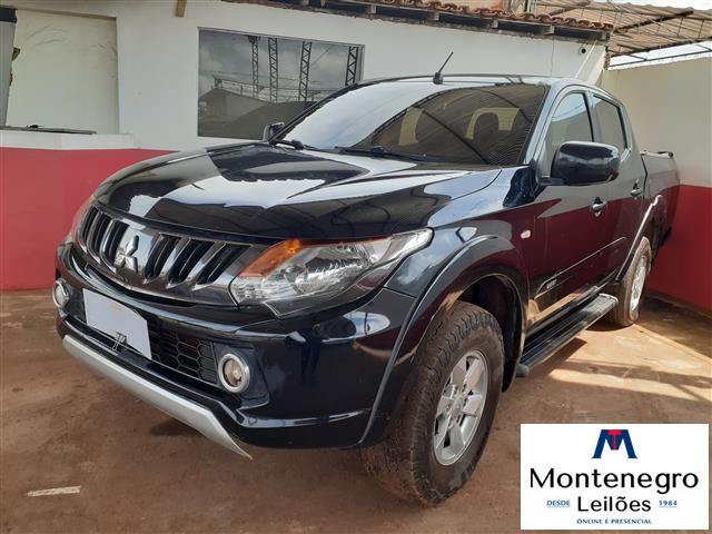 MITSUBISHI TRITON SPORT GLS 2.4 AT ANO 2019/2020