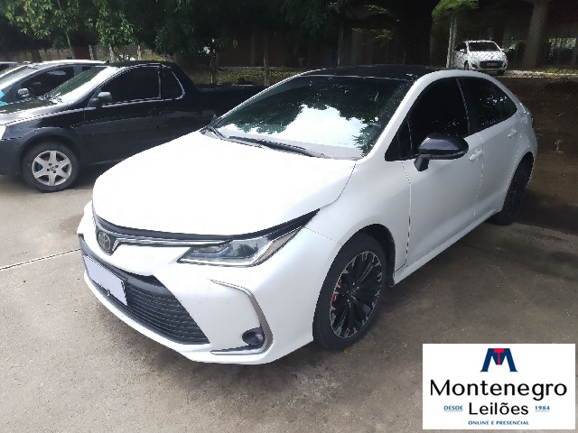 TOYOTA COROLLA 1.8 GRS ANO 2021/2022