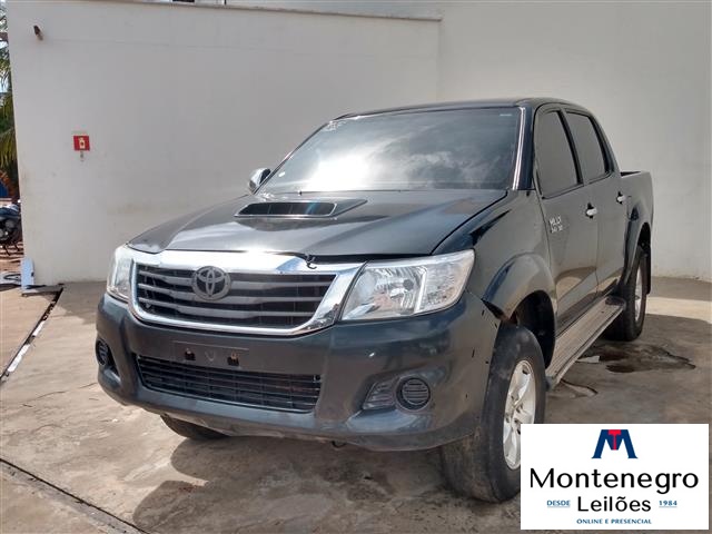 TOYOTA HILUX CD 4X4 3.0 SRV ANO 2013/2013